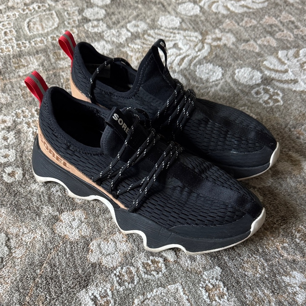 Sorel Black and Brown Athletic Shoes